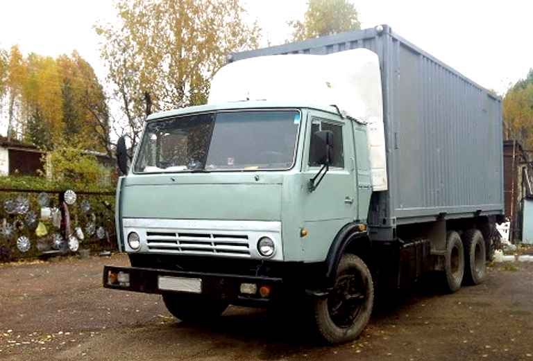 Заказать грузовой автомобиль для транспортировки мебели : Домашние вещи из Белгорода в Сочи